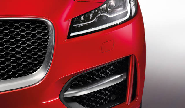 Jaguar F-Pace R-Sport｜ジャガー Fペース R-Sport