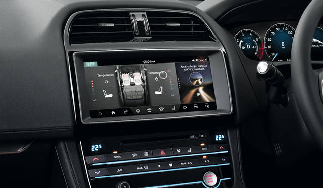 Jaguar F-Pace Portfolio｜ジャガー Fペース ポートフォリオ