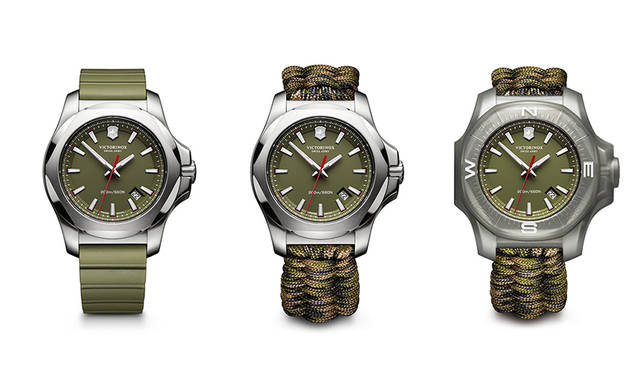 写真左からカーキグリーンダイヤルにオプションのラバーストラップを装着したところ。写真中央はカーキグリーンパラコードストラップモデルの241727.1、写真右はパラコードストラップモデルに付属のバンパーを装着したところ<br /><br /><strong>I.N.O.X. PARACORD</strong><br />（241727.1、241726.1共通）<br />ケース｜強化ステンレススチール<br />直径｜43mm<br />ムーブメント｜クォーツ<br />機能｜日付表示<br />ストラップ｜Naimakka社製、I.N.O.X.パラコードストラップ（ブラック、カーキグリーンカモ）<br />＊オプションストラップとしてI.N.O.X.ラバーストラップ1本付き<br />防水｜20気圧<br />価格｜9万7200円