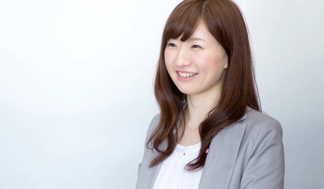 セミナーは女性の製品開発スタッフがナビゲート。女性同士、肌悩みに関する共感は尽きないもの。これまで誰も教えてくれなかった乾きのメカニズムや、正しい保湿の方法を女性目線からリアルに解説してくれる本企画では、“かゆいところに手が届く” ような発見に出合えるはず！