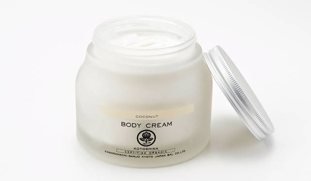 ボディクリーム8640円