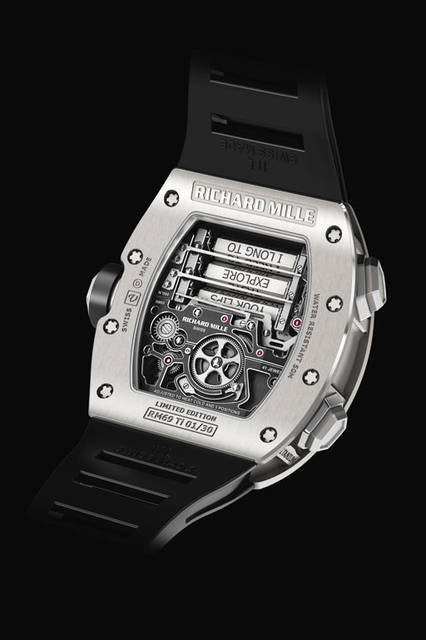 30本限定であることを示す刻印。「RM 69　トゥールビヨン　エロティック」世界のリシャール・ミル ブティック24店舗でのみで購入できる。
