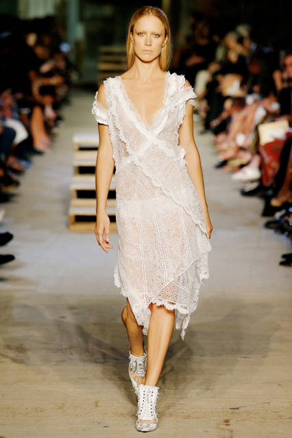 GIVENCHY_SS16_088