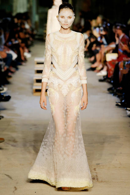 GIVENCHY_SS16_044