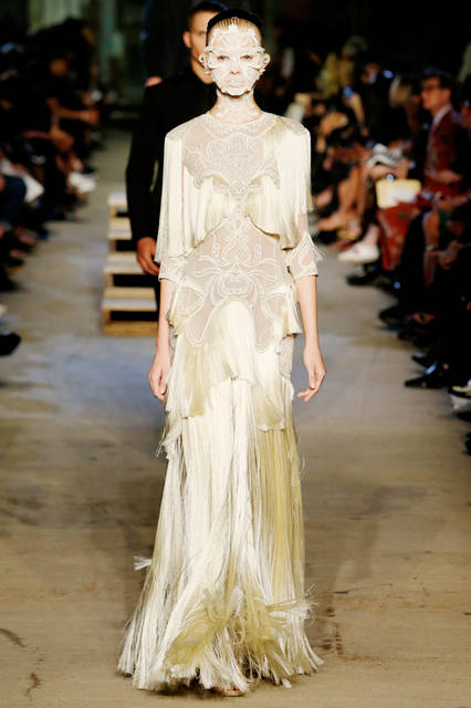 GIVENCHY_SS16_046