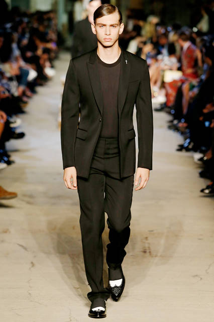 GIVENCHY_SS16_056