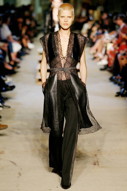 GIVENCHY_SS16_066