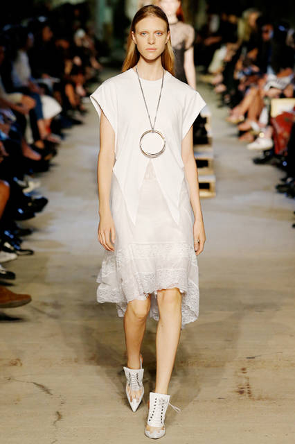 GIVENCHY_SS16_068