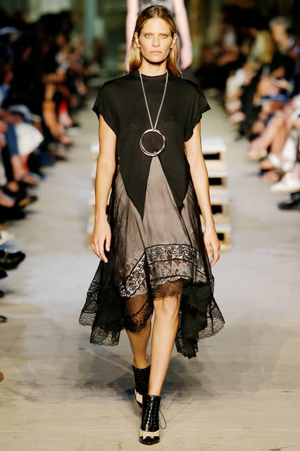 GIVENCHY_SS16_070