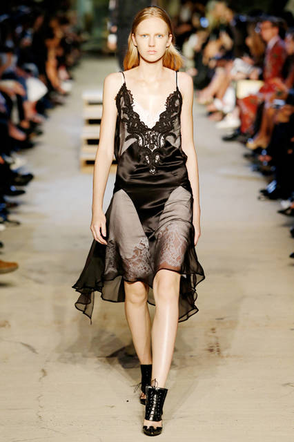 GIVENCHY_SS16_071