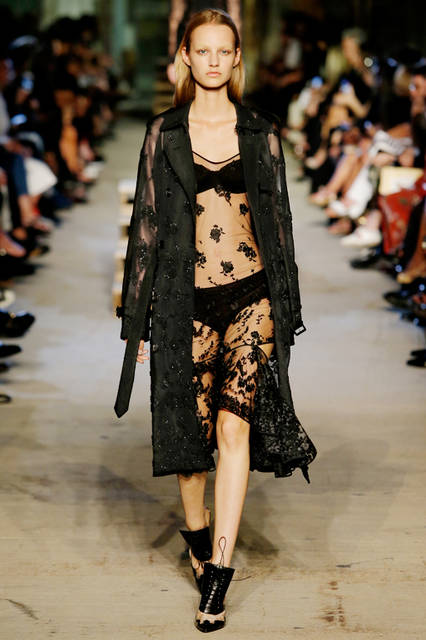GIVENCHY_SS16_074