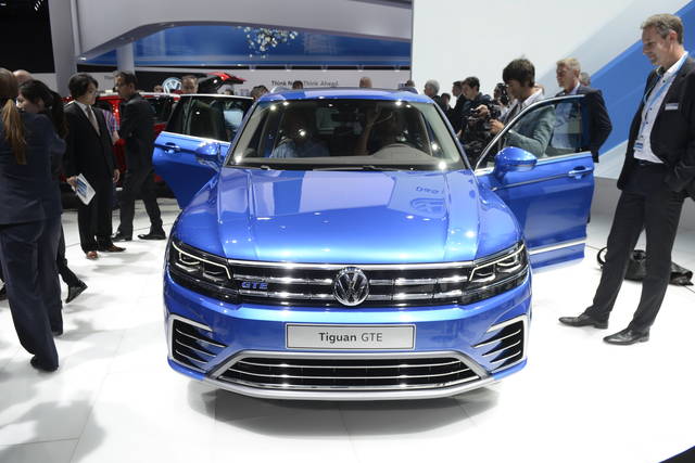 09_Volkswagen_Tiguan_GTE_concept