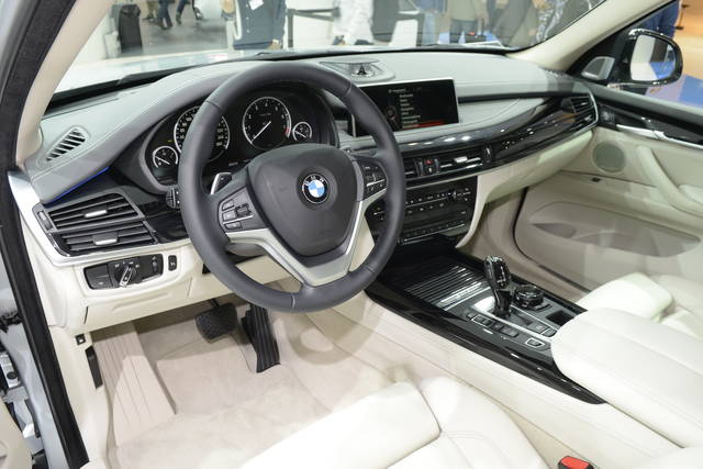 28_BMW_X5_xDrive40e
