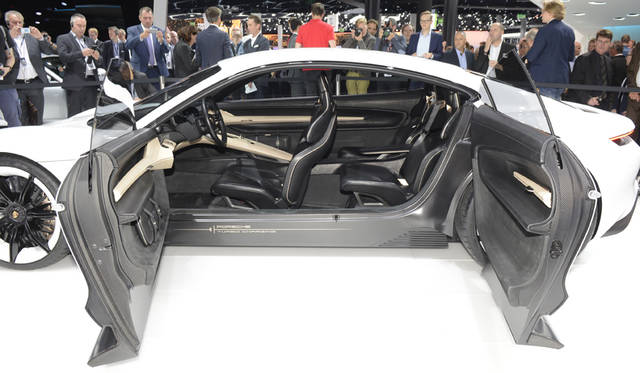 37_Porsche_Mission_E