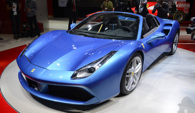 45_Ferrari_488_Spider