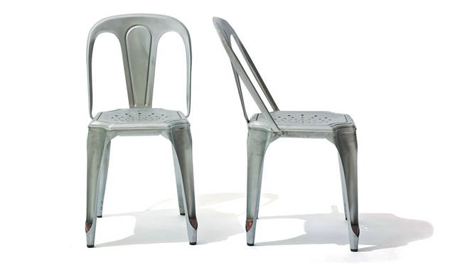 「SLOW HOUSE（スローハウス）二子玉川」　「Multipls Chair」　1935年にフランスの工房「ジョセフ・マシュー」で開発され、当時パリのブラッセリーやカンヌのビーチで日常的に使われていたインダストリアルな“Multipls”チェアを、現代の技術でリプロダクト。2万9160円（サイズ｜約W42×D53×H82/SH45cm）