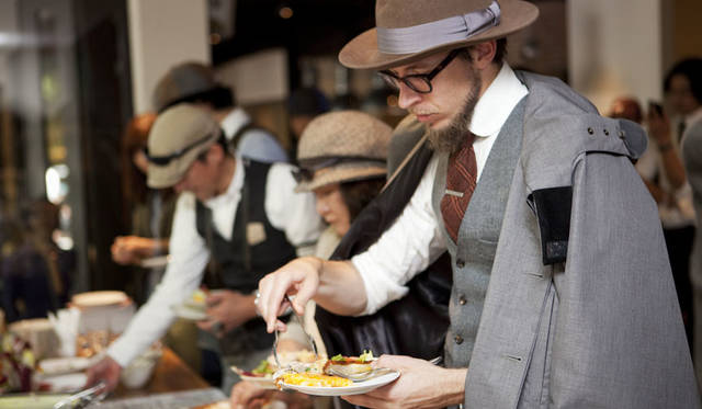 <strong>Tweed Run Tokyo｜ツイードラン東京</strong><br />昨年開催された「Tweed Run Tokyo 2014（ツイードラン東京2014）」の様子