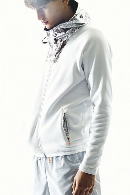 <strong>adidas｜アディダス</strong><br />「adidas by kolor（アディダス バイ カラー）」2015-16年秋冬コレクション　