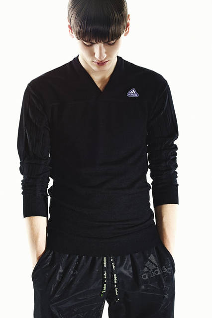 <strong>adidas｜アディダス</strong><br />「adidas by kolor（アディダス バイ カラー）」2015-16年秋冬コレクション　