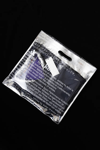 <strong>adidas｜アディダス</strong><br />「adidas by kolor（アディダス バイ カラー）」2015-16年秋冬コレクション