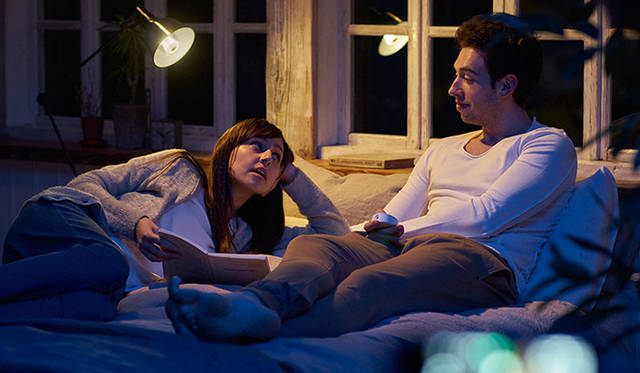 「Life Story ―日常を豊かに変えるLife Space UXのある生活―」 by Sony and LIVINGMOTIF　LED電球スピーカー