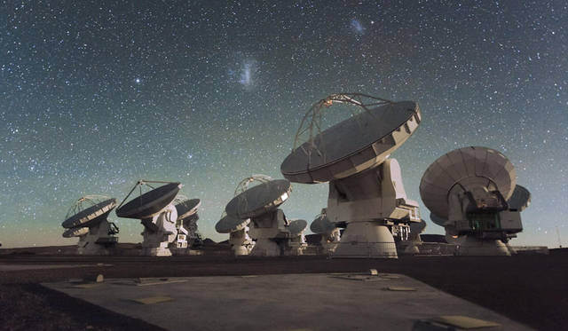 「Life Story ―日常を豊かに変えるLife Space UXのある生活―」 by Sony and LIVINGMOTIF　＜体験イベント＞「死にゆく星のメロディ」 10月8日（木） 19:30～22:00　©ALMA（ESO/NAOJI/NRAO）