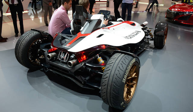 Honda project 2&4 powerd by RC213V｜ホンダ プロジェクト 2&4 パワード バイ RC213V