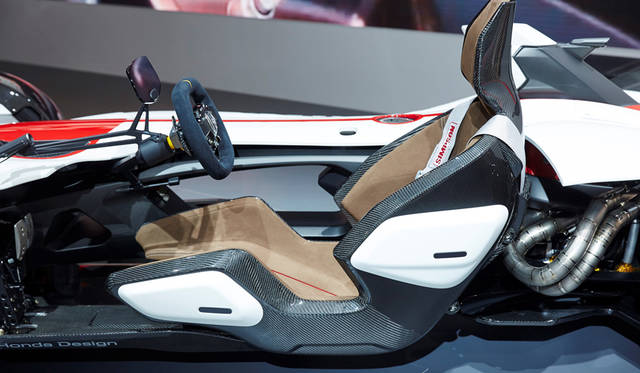 Honda project 2&4 powerd by RC213V｜ホンダ プロジェクト 2&4 パワード バイ RC213V