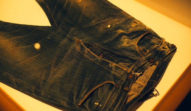 パーティ会場にはリーバイス<sup>®</sup>の歴史、デニムウェアそのもの歴史において非常に重要かつ貴重なアーカイブが展示され、多くの来場者の関心を集めた。