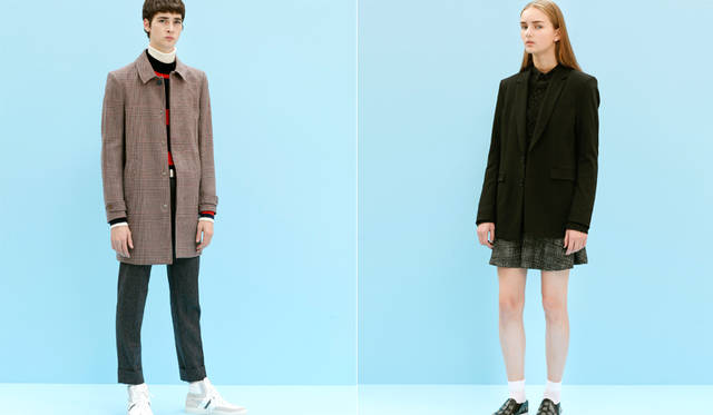 ＜写真左＞シンプルなコットンウール素材のステンカラーコートは、英国テイストを代表するハウンドトゥースが今季らしい。ナローかつミニマルなデザインを活かし、インナーはニットのレイヤードですっきりと。「ここでも白いタートルネックが、着こなしに柔らかさを加えています。ジーンズが真骨頂のブランドですが、立体的にかっちり仕立てられたコートの仕上がりにも目を見張るものがあります」（丸山氏）。</br>コート14万7000円、ニット5万2920円、パンツ5万1840円、スニーカー7万2360円、タートルネックニット＜スタイリスト私物＞（すべてディーゼル ブラック ゴールド）</br>＜写真右＞ビッグサイズのノースリーブジャケットは、取り外し可能なムートンのライニングが付属。フライトジャケットの袖をカットアウトしたデザインで、大きく開いたアームホールにはエポーレットが付く。インナーはバスト部をスタッズで装飾したミニドレス。「エッジの効いた80年代的なエッセンスをより着こなしやすくするためにも、メンズの黒いニットを組み合わせてジェンダーレスな方向性でスタイリングしました」（丸山氏）。</br>ノースリーブジャケット21万9000円、ドレ11万7000円、ニット4万3200円（すべてディーゼル ブラック ゴールド）