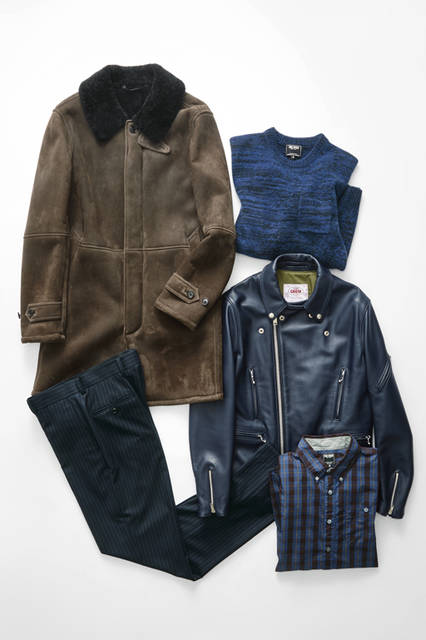 TODD SNYDER|トッド スナイダー <strong>冬のレザーアウターを男らしく、そしてエレガントに着こなすために</strong><br><br> ライダーズジャケット13万5000円(トッド スナイダー × ジェームス グロース)、ムートンコート50万円、ニット9万5000円、シャツ2万2000円 、パンツ3万3000円(すべてトッド スナイダー)