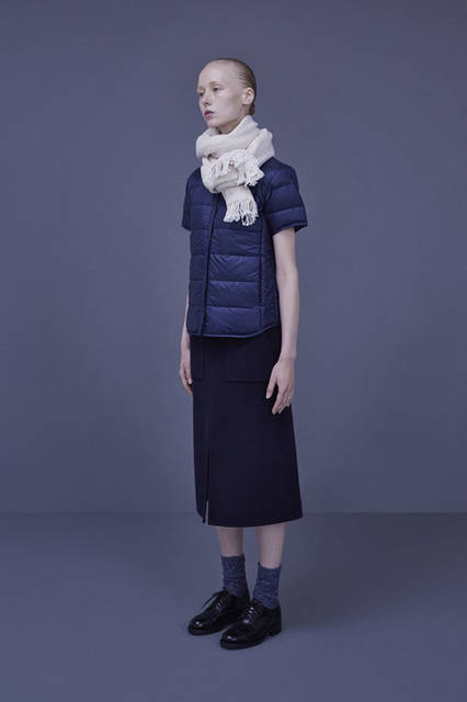 <strong>DESCENTE｜デサント</strong><br />「DESCENTE BLANC（デサント ブラン）」新ライン「DESCENTE PAUSE（デサント ポーズ）」 2015-16年秋冬コレクション