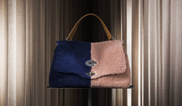 <strong>ZANELLATO｜ザネラート</strong><br />2015-16年秋冬コレクション　ポスティーナS 「70’（セブンティーズ）」（W28.5×H19×D13cm）11万8800円