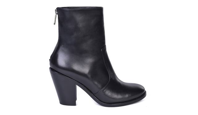 ブーツ 4万2120円