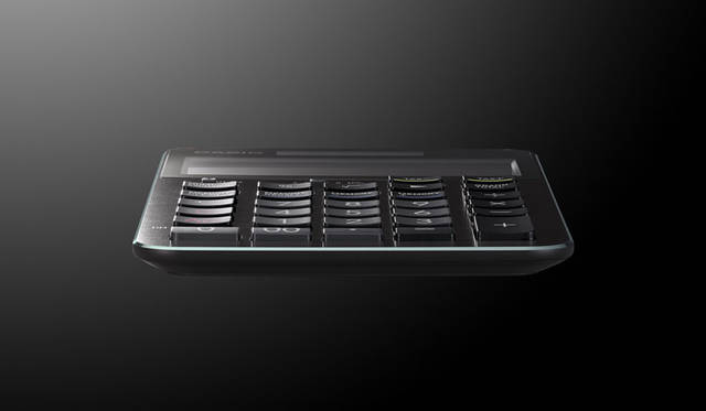 ボディの素材にはアルミニウム合金を採用