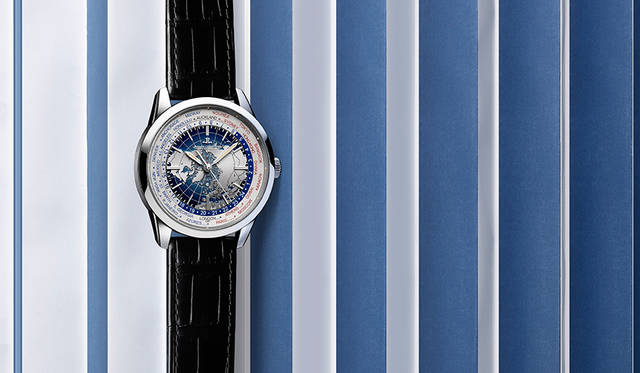 <strong>ジオフィジック・ユニバーサルタイム</strong><br />ケース｜ステンレススチール<br />直径｜41.6mm<br />厚さ｜11.84mm<br />ムーブメント｜自動巻き（Cal.772）<br />機能｜ワールドタイム（世界24タイムゾーンの時刻を表示）。日付表示。秒針がステップ運針するトゥルービート機構。<br />ストラップ｜アリゲーター<br />防水｜5気圧<br />価格｜167万5000円（税抜）