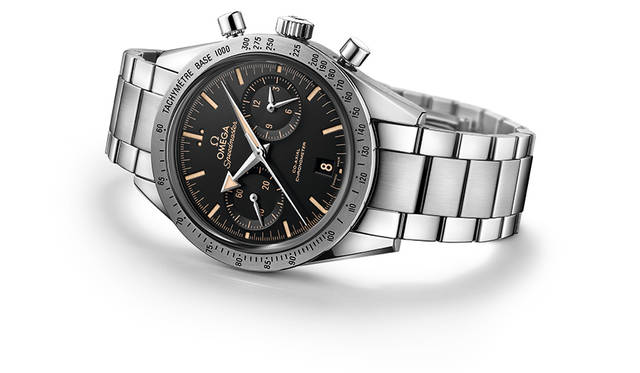 <strong>スピードマスター'57</strong><br />ケース｜ステンレススチール<br />直径｜41.5mm<br />ムーブメント｜自動巻き（Cal.9300）<br />機能｜クロノグラフ（60分積算計、12時間積算計）<br />ブレスレット｜ステンレススチール<br />防水｜100ｍ<br />価格｜93万9600円