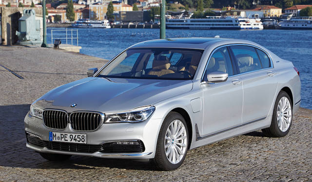 プラグインハイブリッドの740Leは、2016年に導入予定