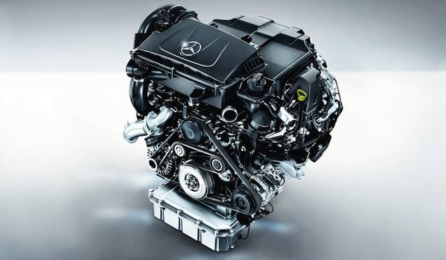 クリーン技術BlueTECを搭載した2.2リッターディーゼルエンジンは日本専用に開発されたもの
