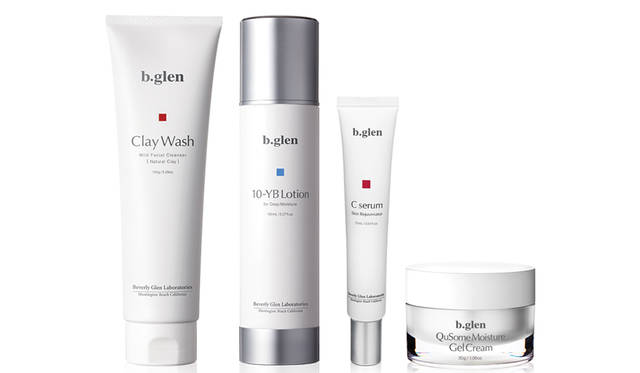 <strong>毛穴ケア プログラム</strong><br />開き、詰まり、黒ずみ、テカリなど、毛穴の悩みからフリーになるクレイウォッシュ 150g / 10-YBローション 150mL / Cセラム 15mL  / QuSomeモイスチャーゲルクリーム 30g