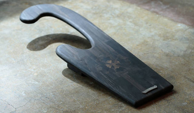 <strong>CHROME HEARTS｜クロムハーツ</strong><br />「CHROME HEARTS×WESCO BOOTS Custom Order Show」　ブーツジャック 104万40円