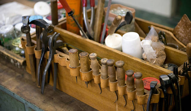 <strong>ISETAN MEN’S｜イセタンメンズ</strong><br />横尾直さんの工房