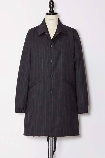 <strong>CHUNGKAWAI｜チャンカワイ</strong><br />2015-16年秋冬コレクション　コート4万6440円