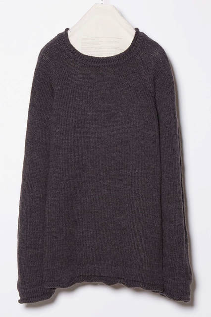 <strong>CHUNGKAWAI｜チャンカワイ</strong><br />2015-16年秋冬コレクション　セーター3万240円