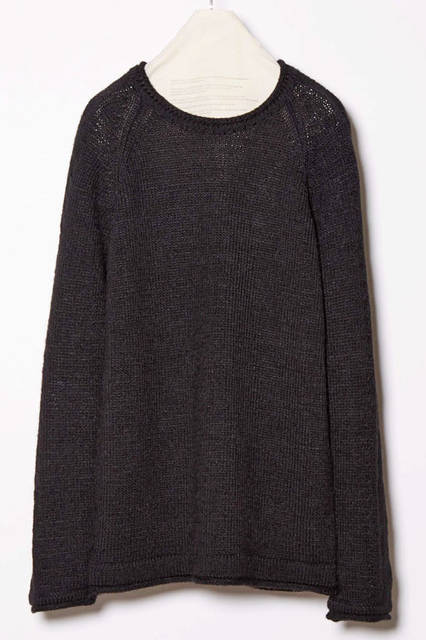 <strong>CHUNGKAWAI｜チャンカワイ</strong><br />2015-16年秋冬コレクション　セーター3万240円