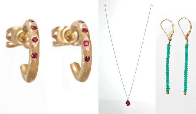 <strong>BARNEYS NEW YORK｜バーニーズ　ニューヨーク</strong><br />「Personal Appearance at Barneys New York：MALCOLM BETTS」　左／からピアス24万8400円、ネックレス82万800円、ピアス22万6800円