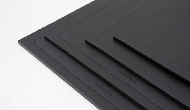 メンズコレクション　Macbook Air Sleeve 13inch 4万8600円、11inch 4万4280円、ipad Air Sleeve 3万5640円、ipad Mini Sleeve 3万4020円