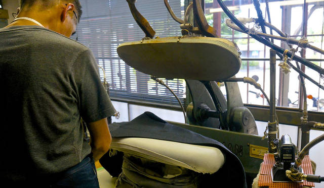 <strong>ANACHRONORM｜アナクロノーム</strong><br />「青木屋テーラー×ANACHRONORM PERSONAL ORDER FAIR」