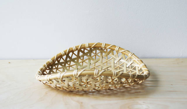 大橋重臣「レモンカーブバスケット（小入れ麻の葉）」