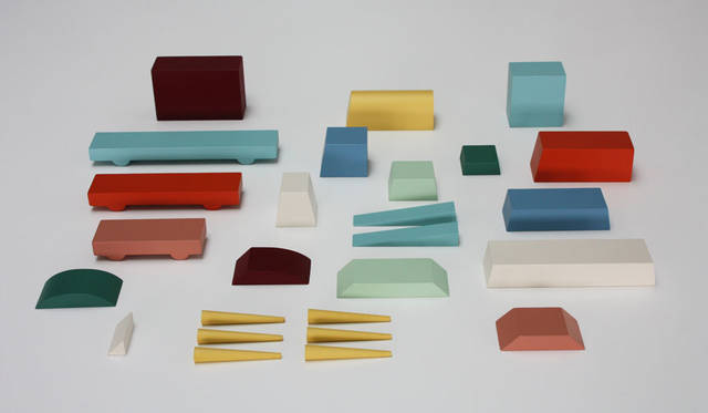 エキシビション「Objects by MAGIS」　[ME TOO] CARtools design Floris Hovers　3万4560円